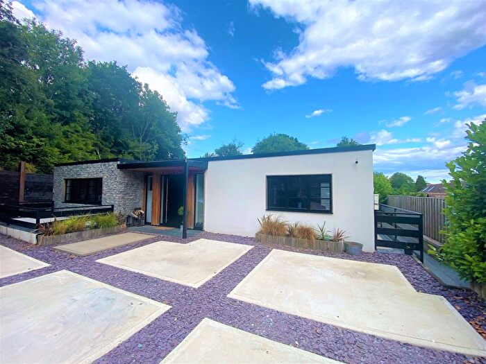 5 Bedroom Detached House For Sale In Bricks Lane, Beacon`S Bottom, High Wycombe, Buckinghamshire, HP14