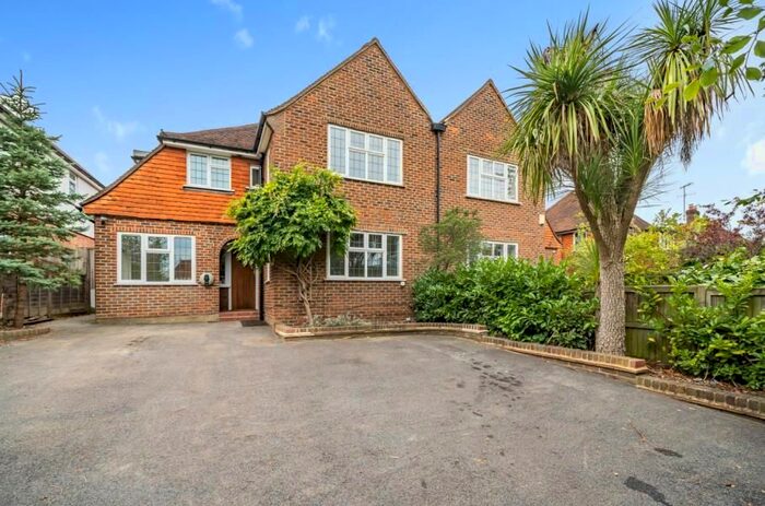 4 Bedroom Semi-Detached House To Rent In The Street, Shalford, Guildford, GU4