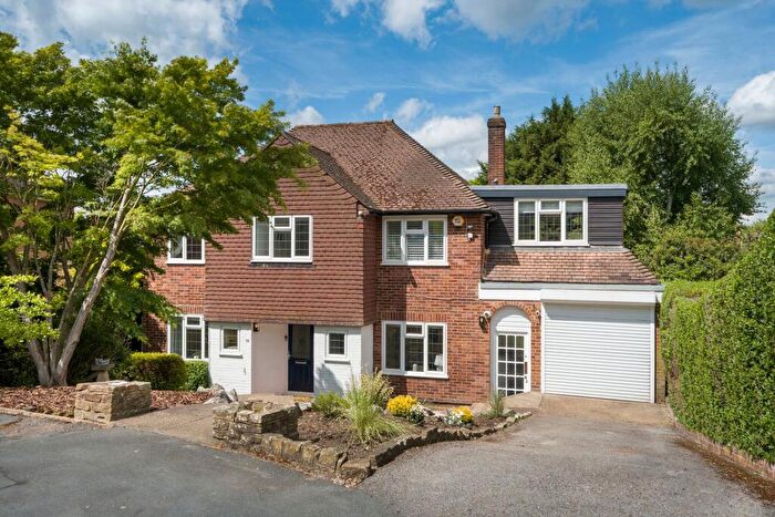 4 Bedroom Detached House To Rent In Silverdale Avenue, Oxshott, KT22