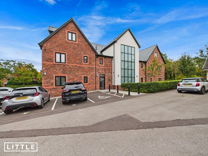 2 Bedroom Flat For Sale In St. James Road, Rainhill, L35
