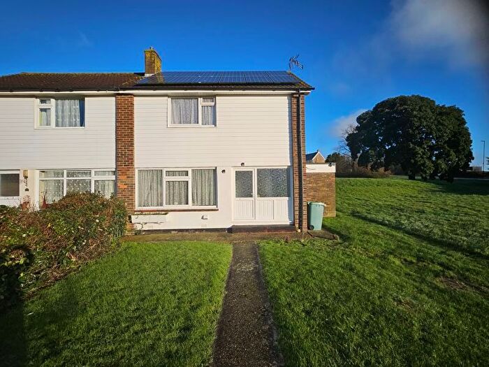 2 Bedroom Semi-Detached House To Rent In Miller Close, Newport, PO30