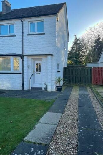 3 Bedroom Semi-Detached House To Rent In Wester Broom Place, Edinburgh, EH12