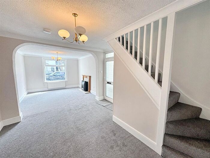 2 Bedroom Property To Rent In Birkbeck Road, Sidcup, DA14