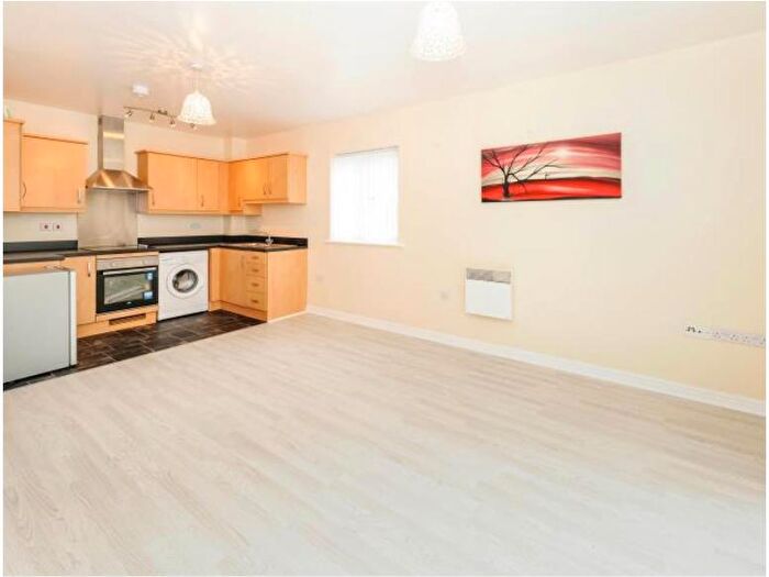 1 Bedroom Flat To Rent In Clayton Drive, SA4