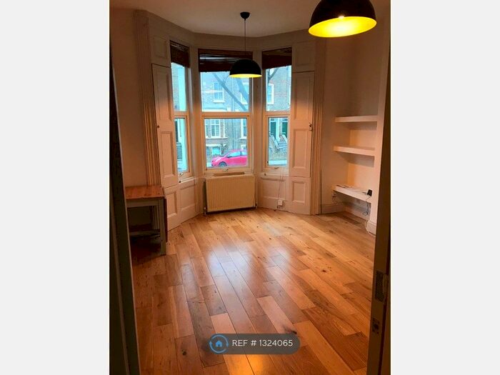 1 Bedroom Flat To Rent In Fonthill Road, London N4