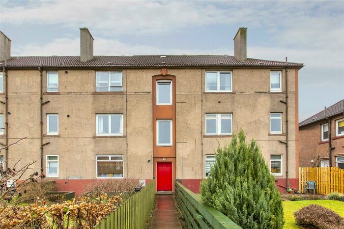 2 Bedroom Flat To Rent In Northfield Farm Road, Willowbrae, Edinburgh, EH8