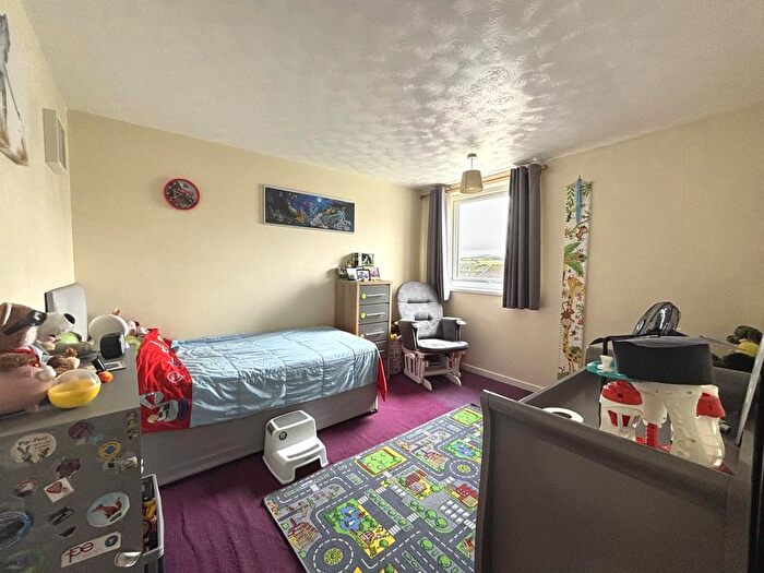 3 Bedroom End Terrace House For Sale In Broad Walk, Helston, TR13