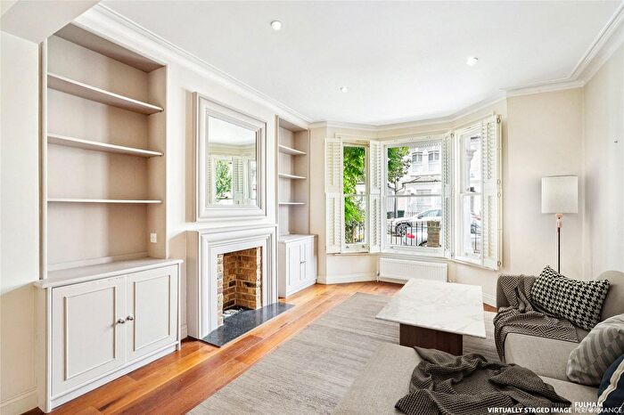 4 Bedroom Terraced House To Rent In Brookville Road, London, SW6