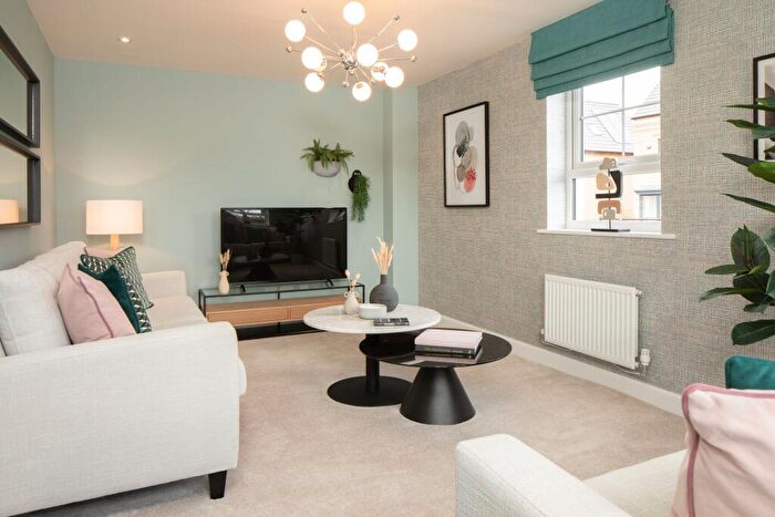 4 Bedroom Detached House For Sale In Richmond Way, Whitfield, Dover, CT16