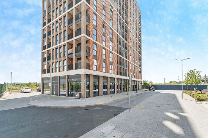 1 Bedroom Flat For Sale In Fitch Way, Rainham, RM13