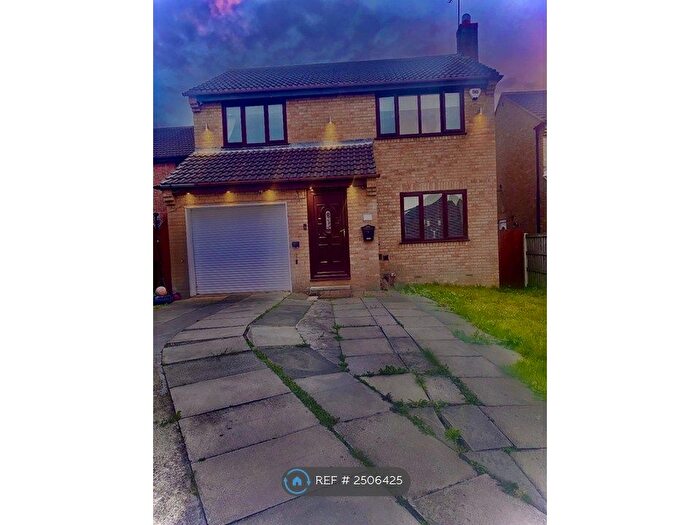 4 Bedroom Detached House To Rent In Bodmin Drive, Normanton, WF6