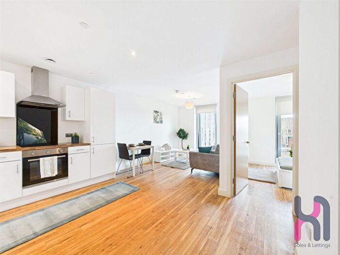 1 Bedroom Flat To Rent In Media City, Michigan Point Tower D, Michigan Avenue, Salford, M50