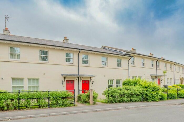 3 Bedroom Terraced House To Rent In Kempthorne Lane, Bath, BA2