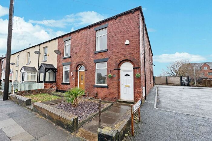 3 Bedroom Terraced House For Sale In Chorley Road, Westhoughton, Bolton, BL5