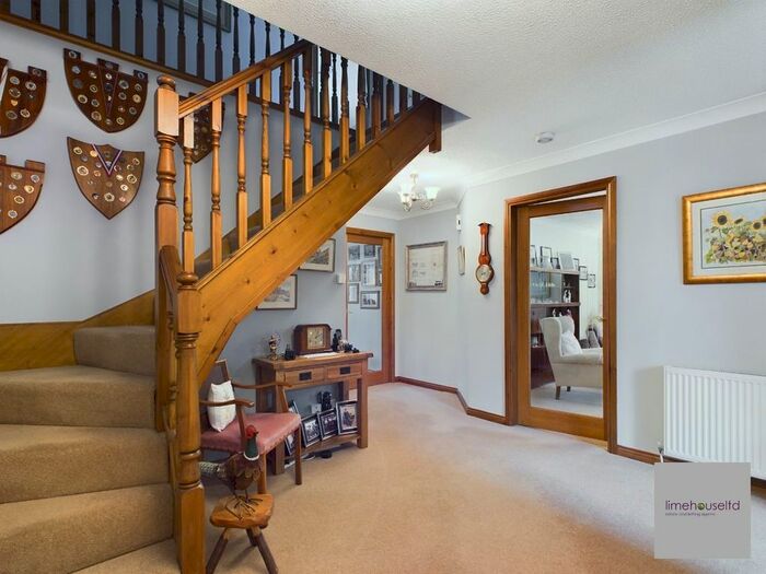 3 Bedroom Detached House For Sale In Cardel, School Road, Symington, ML12