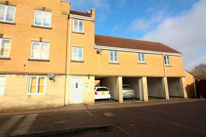 2 Bedroom Flat To Rent In Corinum Close, Emersons Green, Bristol, BS16