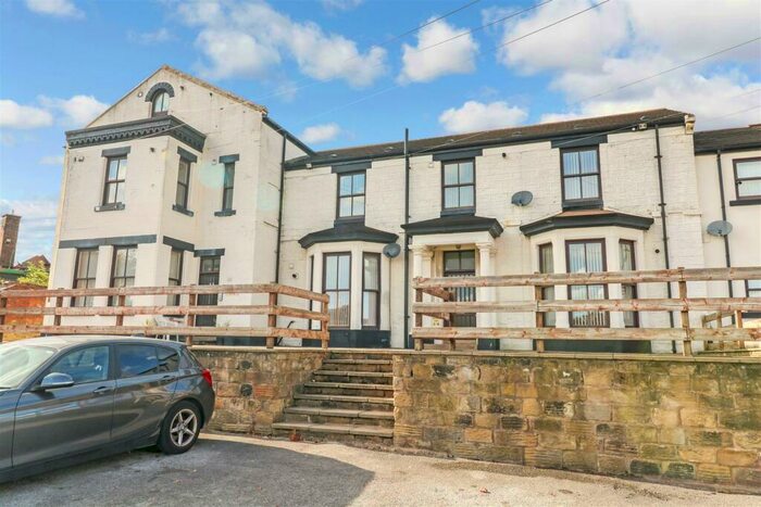 1 Bedroom Flat To Rent In Flat, Millhouse Court, Dalton, Rotherham, S65