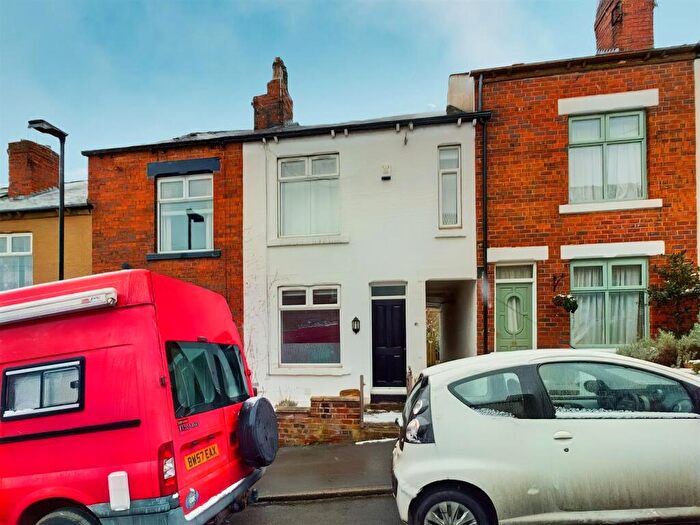 3 Bedroom Terraced House To Rent In Cliffefield Road, Meersbrook, Sheffield, S8