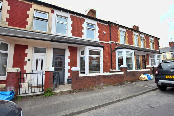 3 Bedroom Terraced House To Rent In Glamorgan Street, Barry, CF62