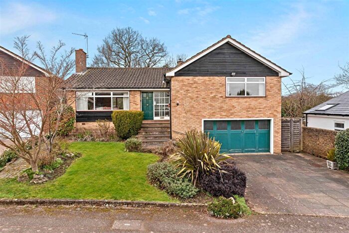 3 Bedroom Detached House For Sale In High Ridge, Cuffley, Potters Bar, EN6