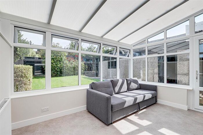 3 Bedroom Semi-Detached House To Rent In Osgood Road, Arnold, Nottingham, NG5