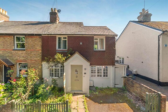4 Bedroom End Of Terrace House For Sale In Beech Hill Road, Sunningdale, SL5