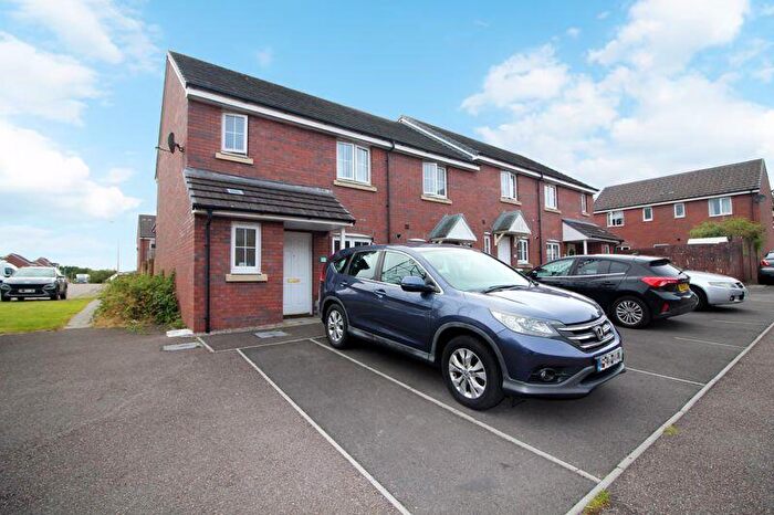 3 Bedroom End Of Terrace House For Sale In Dyffryn Y Coed, Church Village, Pontypridd, CF38