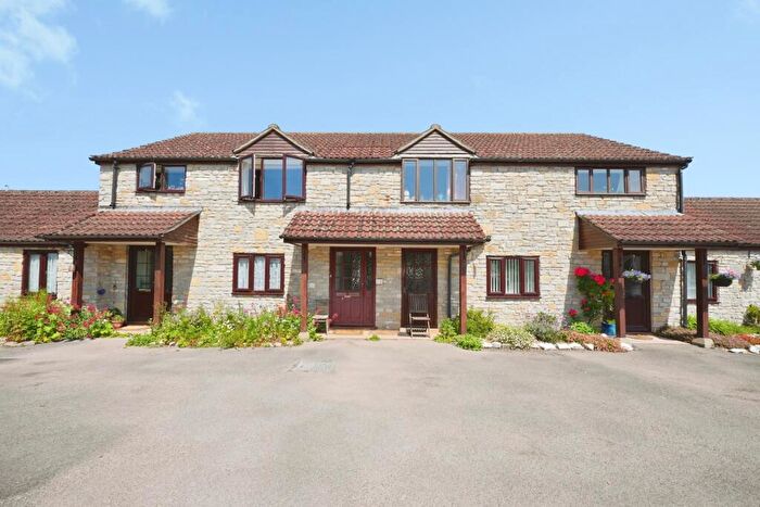 1 Bedroom Flat For Sale In High Street, Butleigh, Glastonbury, Somerset, BA6