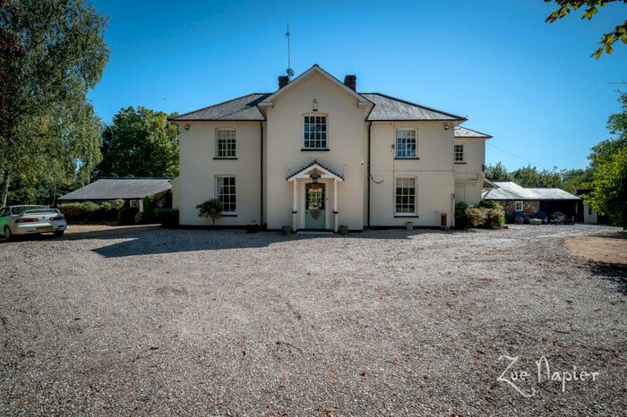 4 Bedroom Character Property For Sale In Langford, CM9