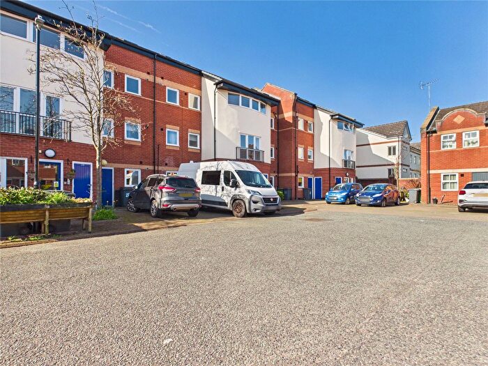 1 Bedroom Flat For Sale In Brunswick Mews, Birkenhead, Merseyside, CH41