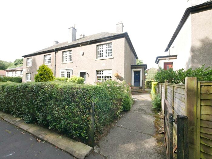 2 Bedroom Flat To Rent In Harlaw Road, Balerno, Edinburgh, EH14