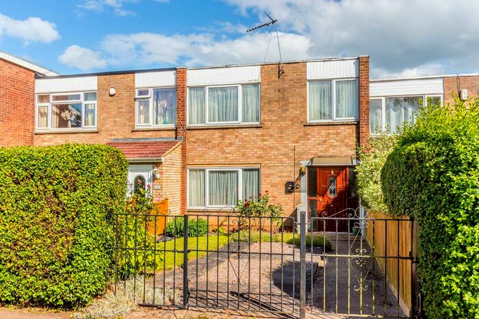 3 Bedroom Terraced House To Rent In Shelley Road, Wellingborough, NN8