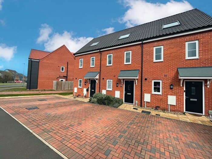 3 Bedroom House To Rent In Briggs Mead, Wymondham, NR18