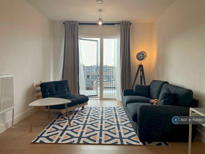 2 Bedroom Flat To Rent In Edgeware Road, London, NW9