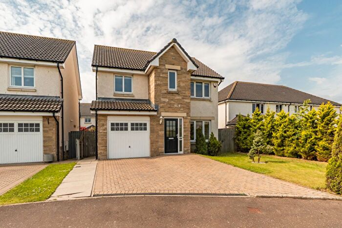 4 Bedroom Villa For Sale In Balcomie Gardens, Kirkliston, EH29