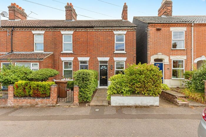 2 Bedroom End Terrace House For Sale In Melrose Road, Norwich, NR4