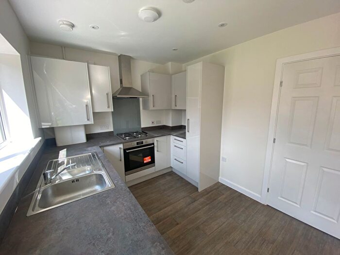 2 Bedroom Property To Rent In Juniper Avenue, Wolverhampton, WV10