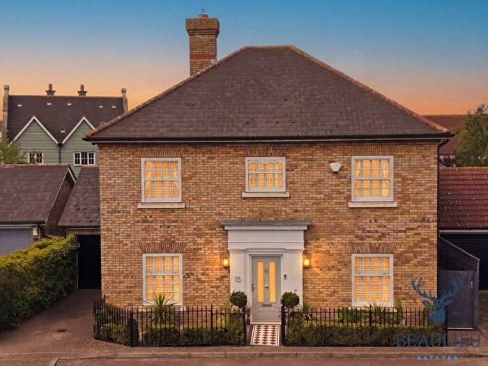 4 Bedroom Detached House For Sale In Louvain Drive, Beaulieu Park, CM1