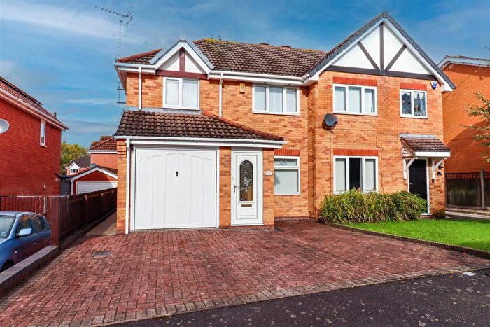 3 Bedroom Semi-Detached House For Sale In Honingham Road, Ilkeston, DE7