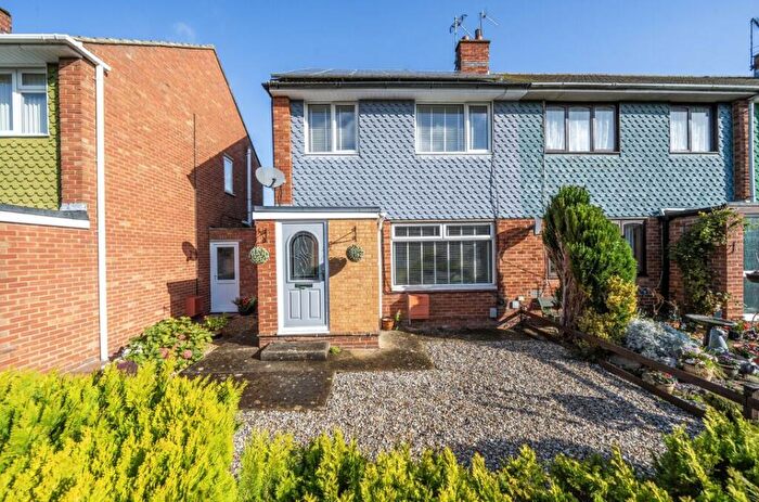 4 Bedroom End Of Terrace House For Sale In Gayton Way, Stratton St Margaret, Swindon, SN3