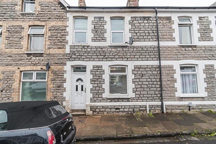 3 Bedroom Terraced House For Sale In Lombard Street, Barry, CF62