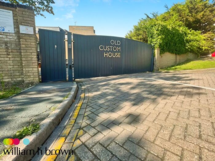 2 Bedroom Apartment To Rent In Main Road, Harwich, CO12