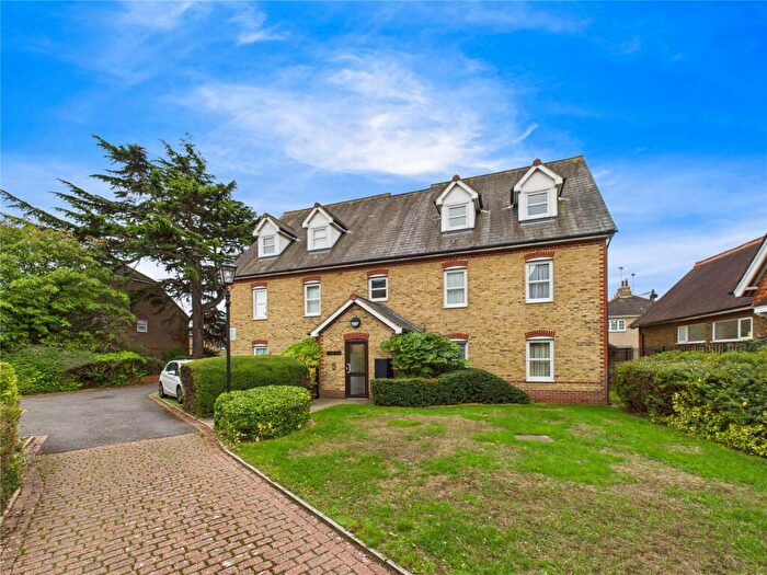 1 Bedroom Apartment To Rent In Cedrus Court, Primrose Hill, Chelmsford, Essex, CM1