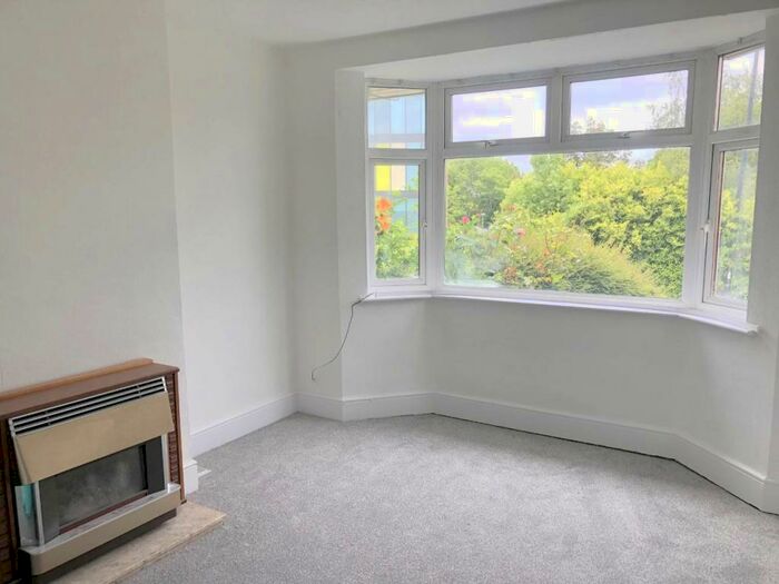 4 Bedroom Semi-Detached House To Rent In Monks Park Avenue, Horfield, Bristol, BS7