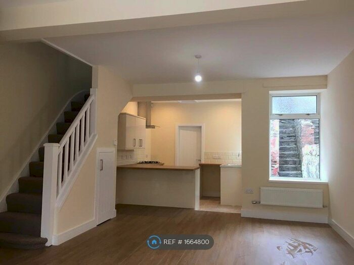 3 Bedroom Terraced House To Rent In Gynor Avenue, Porth, CF39