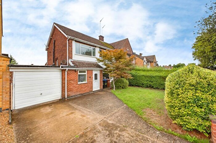 3 Bedroom Semi Detached House For Sale In Main Road, Northampton, Northamptonshire, NN5