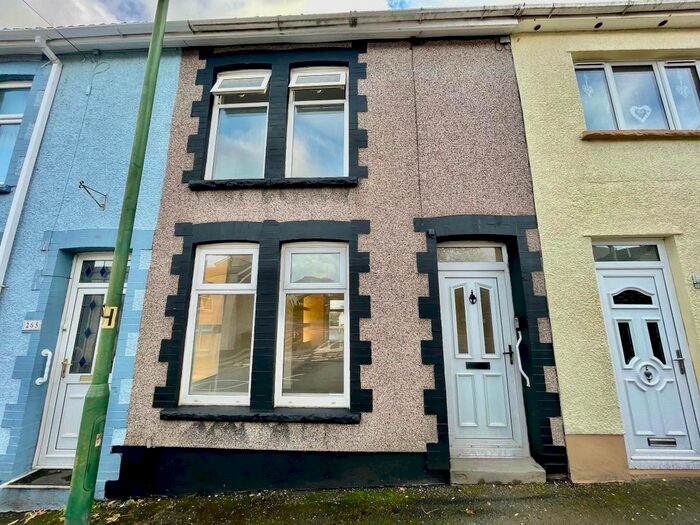 3 Bedroom Terraced House For Sale In King Street, Brynmawr, Ebbw Vale, NP23