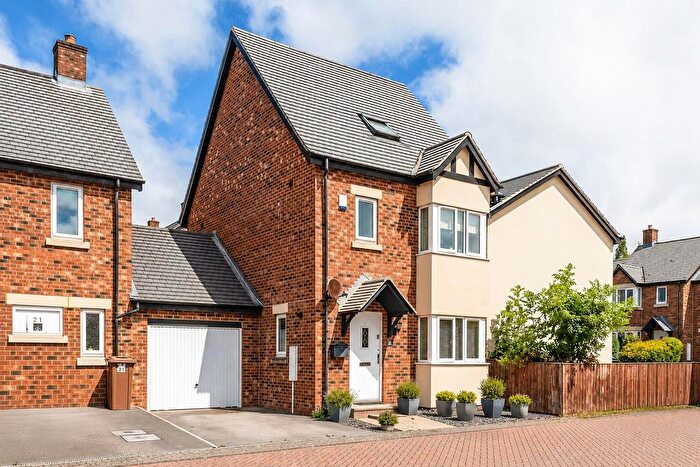3 Bedroom Town House For Sale In Edison Way, Guiseley, Leeds, LS20