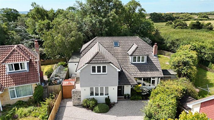 5 Bedroom Detached House For Sale In Newbridge Way, Pennington, Lymington, Hampshire, SO41