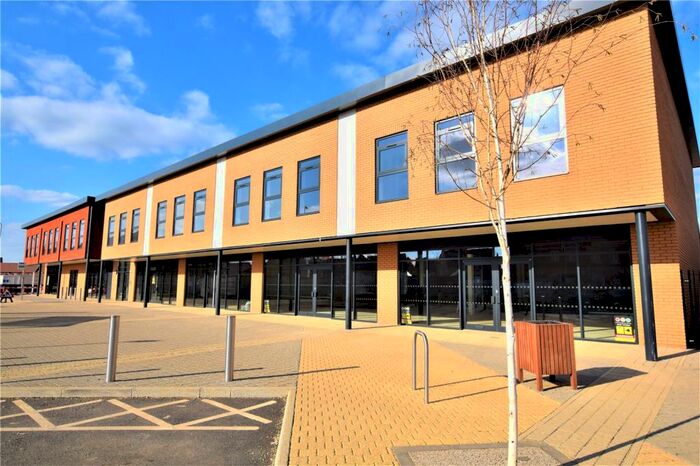 2 Bedroom Apartment To Rent In Kinross Apartments, Whitelands Way, Bicester, Oxfordshire, OX26